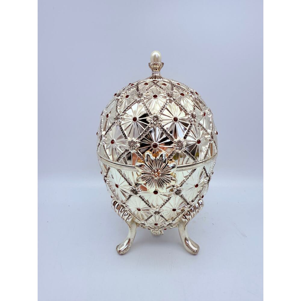 Wallace Silver Christmas 2001 1st Edition Rhinestone Music Footed Box